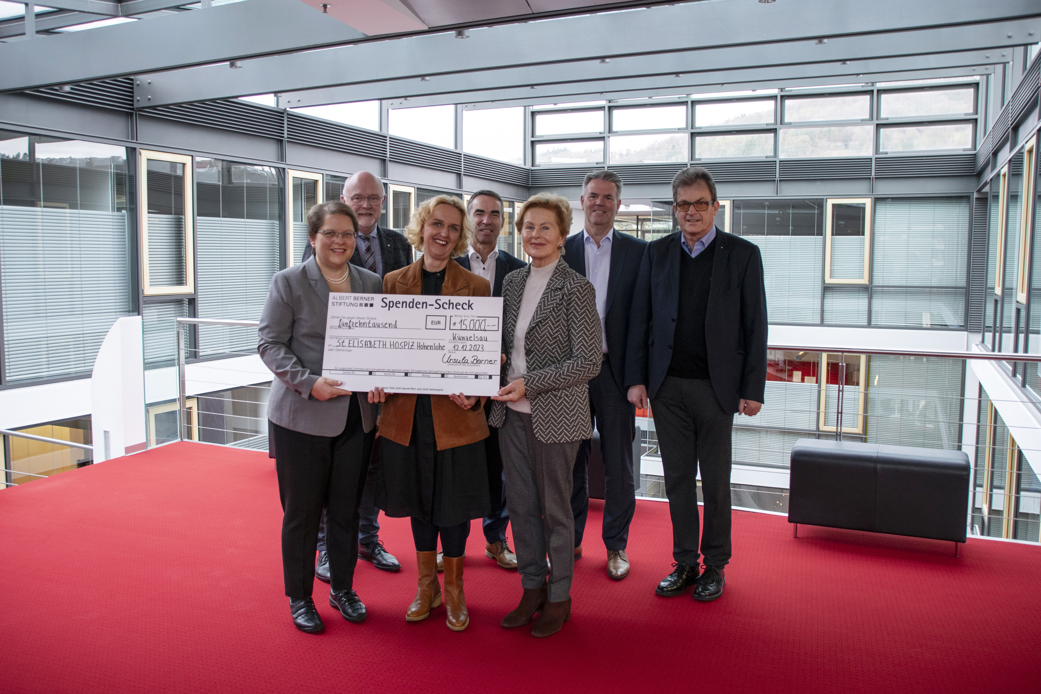 Benefizkonzert ermöglicht großzügige Spende für St-Elisabeth-Hospiz Hohenlohe Berner Group